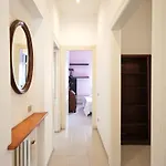 شقة Baccamar